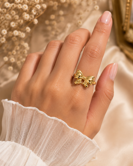 Bow Belle RIng